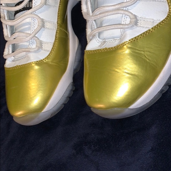 Jordan 11 low - Picture 3 of 5